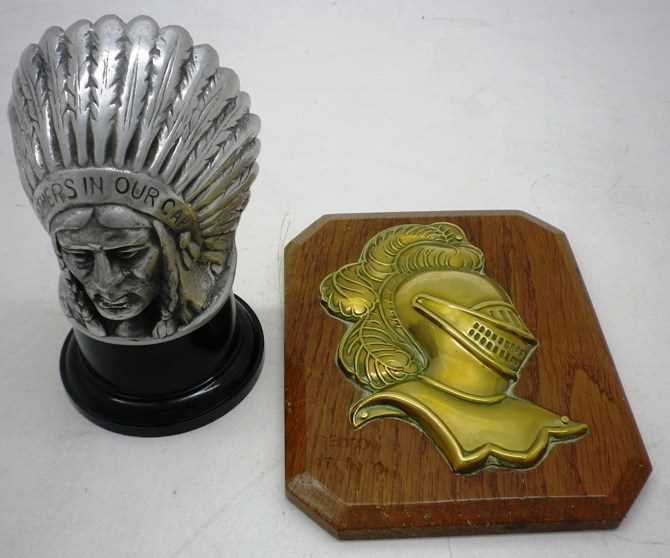 Lot 47 - Guy lorry Indian head mascot