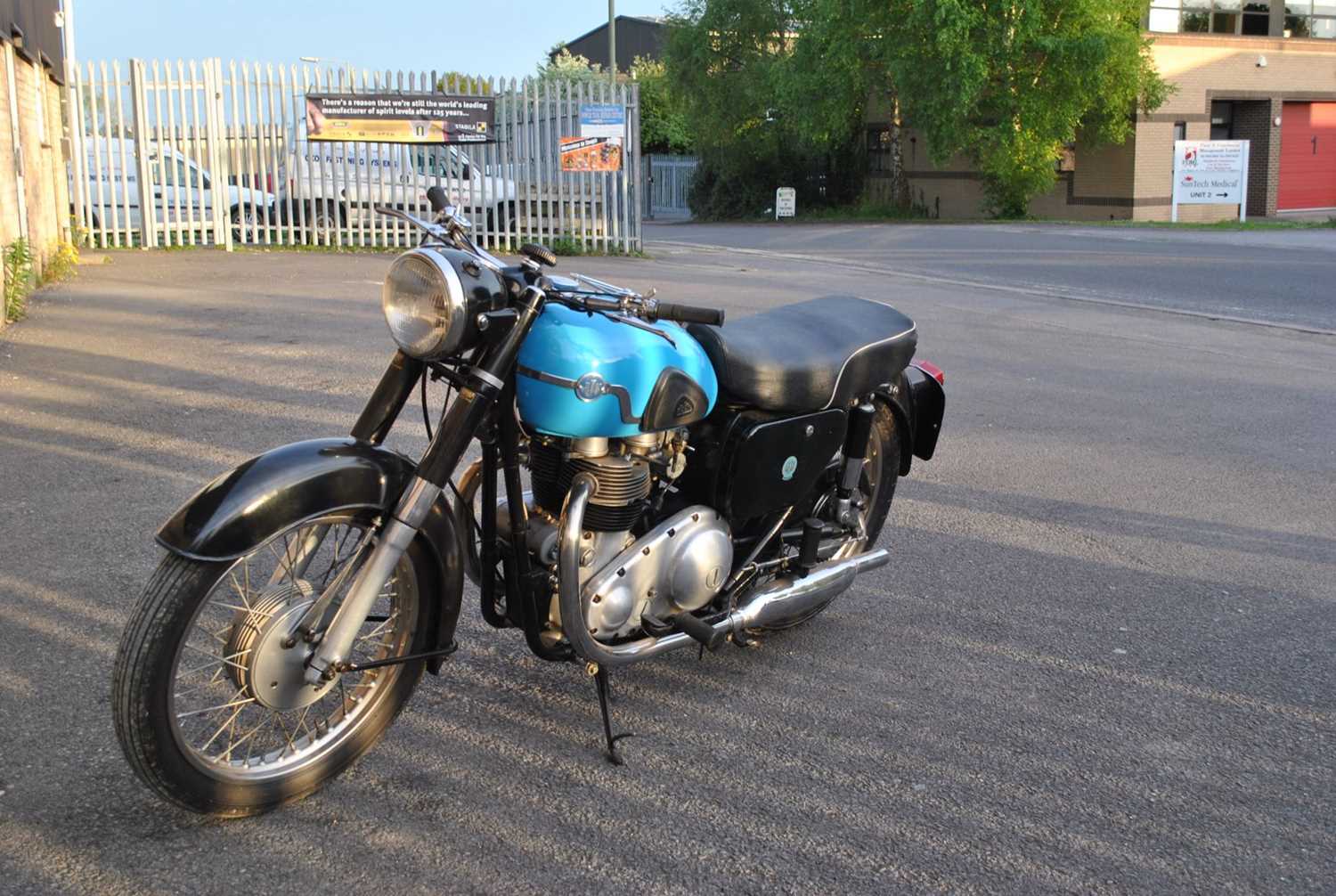 Lot 321 - 1960 AJS  Model 31 De Luxe (646cc)