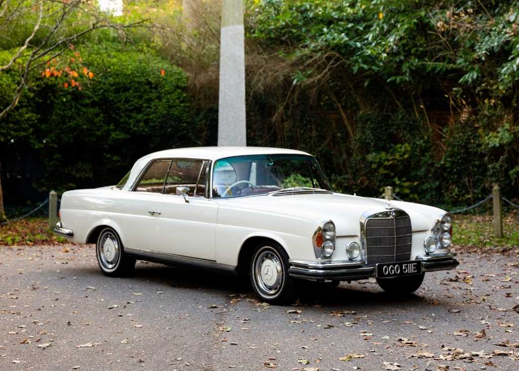 Lot 202 - 1967 Mercedes-Benz 250 SE Coupé