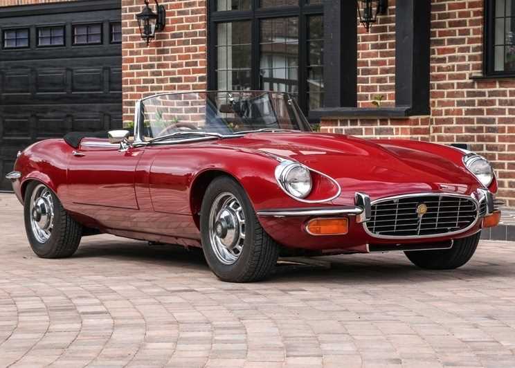 Lot 221 - 1973 Jaguar E-Type Series III Roadster