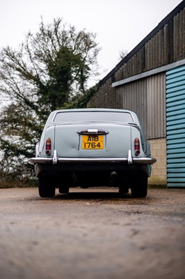 Lot 242 - 1970 Daimler DS420