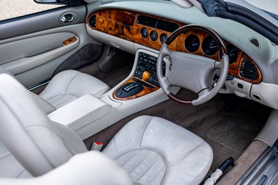 Lot 252 - 1999 Jaguar XK8 Convertible