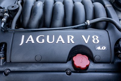 Lot 252 - 1999 Jaguar XK8 Convertible