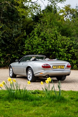 Lot 252 - 1999 Jaguar XK8 Convertible