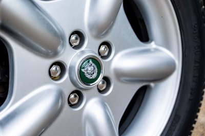 Lot 252 - 1999 Jaguar XK8 Convertible