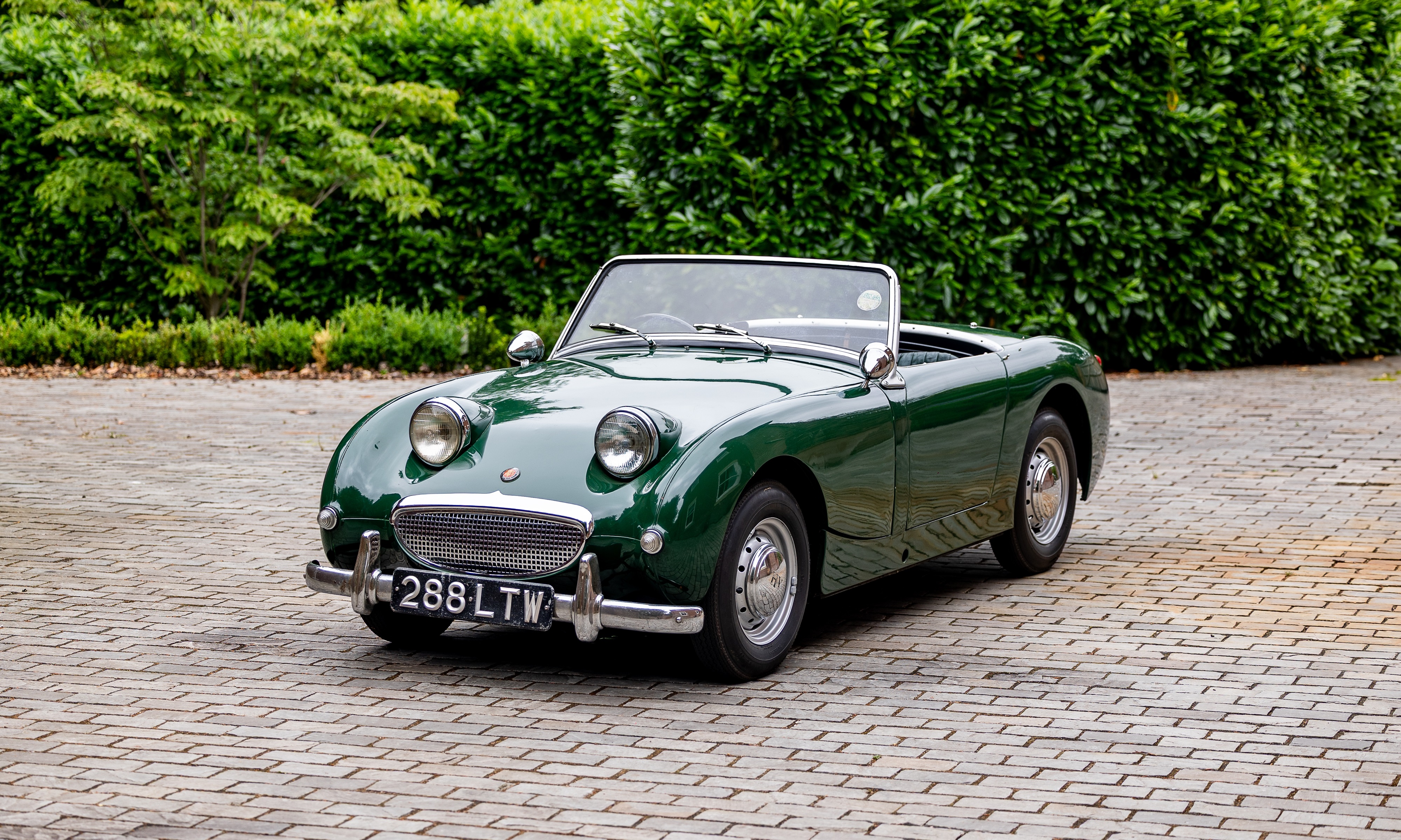 Ready for a new home - Our 1958 Austin Healey Frogeye Sprite is now live - Bridge Classic Cars Ready for a new home - Our 1958 Austin Healey Frogeye Sprite is now live - Bridge Classic Cars