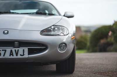 Lot 188 - 2000 Jaguar XK8 Coupé