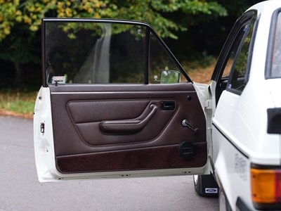 Lot 289 - 1979 Ford Escort Mk. II RS2000 Custom