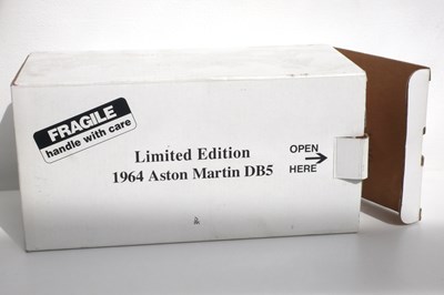 Lot 106 - Aston Martin Model