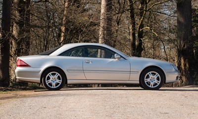 Lot 2002 Mercedes-Benz CL500