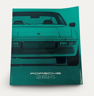 Lot 87 - Porsche 924 Sales Brochure