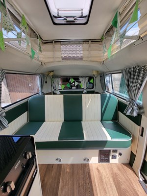 Lot 168 - 1972 Volkswagen T2 Camper