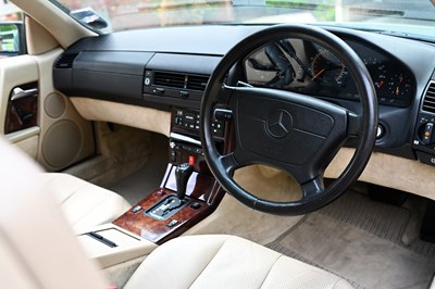 Lot 148 - 1995 Mercedes-Benz 320 SL