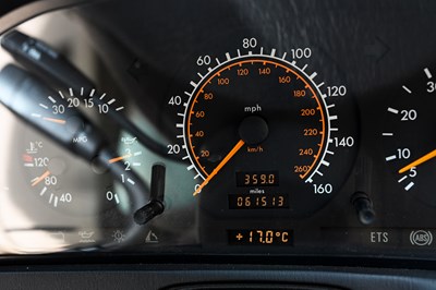 Lot 148 - 1995 Mercedes-Benz 320 SL