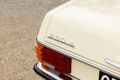 Lot 143 - 1976 Mercedes-Benz 230 Saloon W115