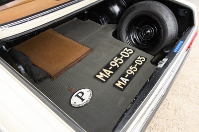 Lot 143 - 1976 Mercedes-Benz 230 Saloon W115