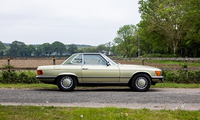 Lot 305 - 1980 Mercedes-Benz 450 SL