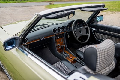 Lot 305 - 1980 Mercedes-Benz 450 SL
