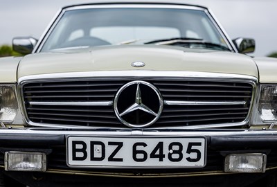 Lot 305 - 1980 Mercedes-Benz 450 SL