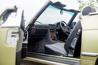 Lot 305 - 1980 Mercedes-Benz 450 SL