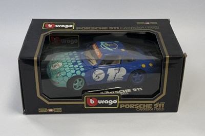 Lot 120 - Porsche 911/993 Paragon Race Car Model