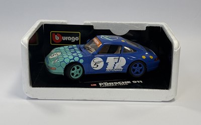 Lot 120 - Porsche 911/993 Paragon Race Car Model