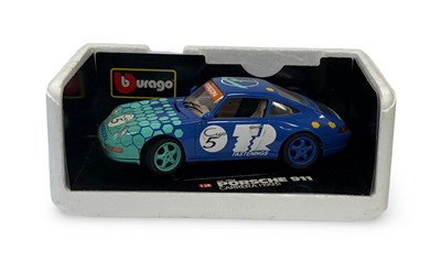Lot 120 - Porsche 911/993 Paragon Race Car Model