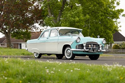 Lot 120 - 1961 Ford Zodiac Mk. II Lowline