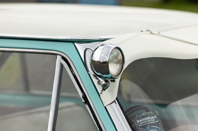 Lot 120 - 1961 Ford Zodiac Mk. II Lowline