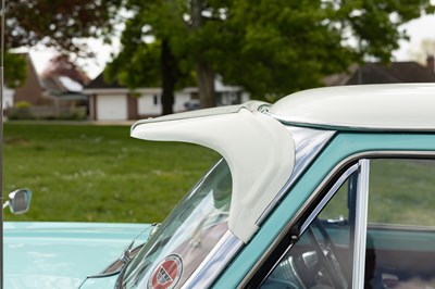 Lot 120 - 1961 Ford Zodiac Mk. II Lowline