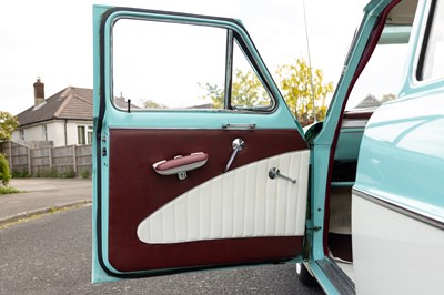 Lot 120 - 1961 Ford Zodiac Mk. II Lowline