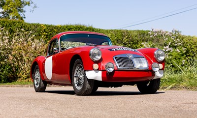 Lot 205 - 1957 MGA Coupé