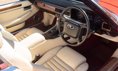 Lot 164 - 1990 Jaguar XJS V12 Convertible