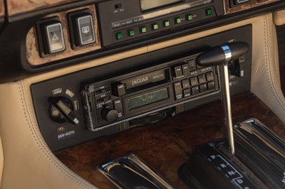 Lot 164 - 1990 Jaguar XJS V12 Convertible