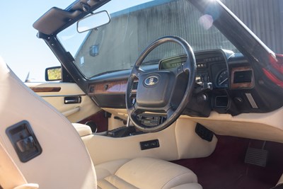 Lot 164 - 1990 Jaguar XJS V12 Convertible