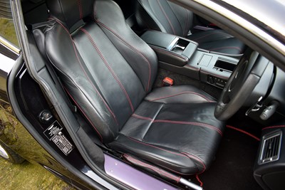 Lot 290 - 2009 Aston Martin Vantage 4.7 V8 Coupé Sportshift