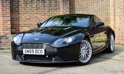 Lot 290 - 2009 Aston Martin Vantage 4.7 V8 Coupé Sportshift