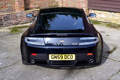 Lot 290 - 2009 Aston Martin Vantage 4.7 V8 Coupé Sportshift