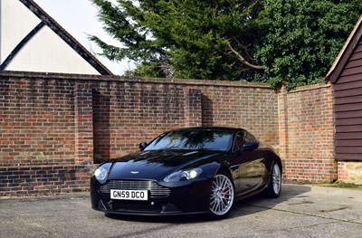 Lot 290 - 2009 Aston Martin Vantage 4.7 V8 Coupé Sportshift