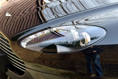 Lot 290 - 2009 Aston Martin Vantage 4.7 V8 Coupé Sportshift