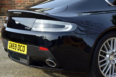 Lot 290 - 2009 Aston Martin Vantage 4.7 V8 Coupé Sportshift