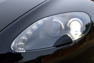 Lot 290 - 2009 Aston Martin Vantage 4.7 V8 Coupé Sportshift