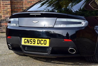 Lot 290 - 2009 Aston Martin Vantage 4.7 V8 Coupé Sportshift