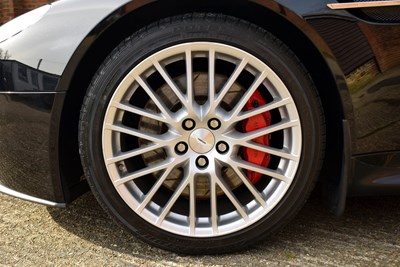 Lot 290 - 2009 Aston Martin Vantage 4.7 V8 Coupé Sportshift