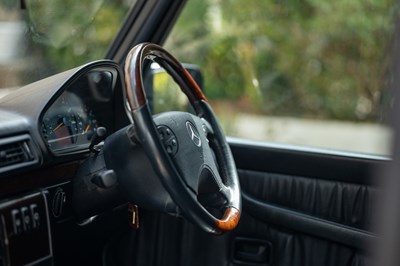 Lot 291 - 2000 Mercedes-Benz G500
