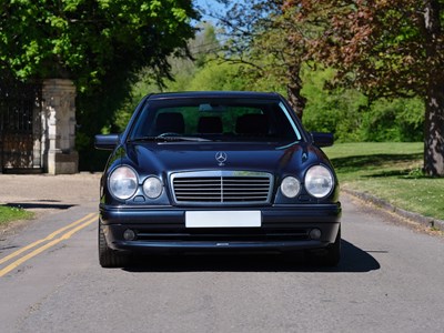 Lot 141 - 1999 Mercedes-Benz E55 AMG