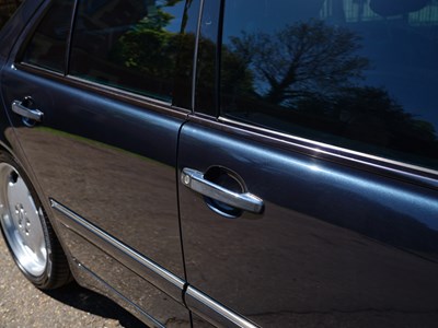 Lot 141 - 1999 Mercedes-Benz E55 AMG