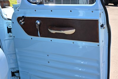 Lot 199 - 1958 Chevrolet Step-side Pick-up