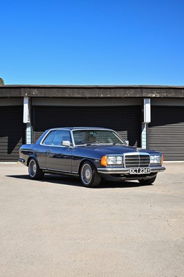 Lot 161 - 1983 Mercedes-Benz 280 CE