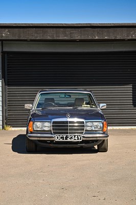Lot 161 - 1983 Mercedes-Benz 280 CE